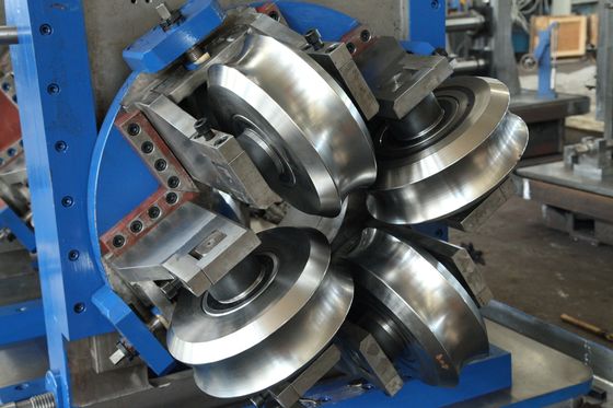 1.5·8.0 mm Warmgewalste stalen buis- en rolvormende machine voor de productie van buizen en structuurbuizen