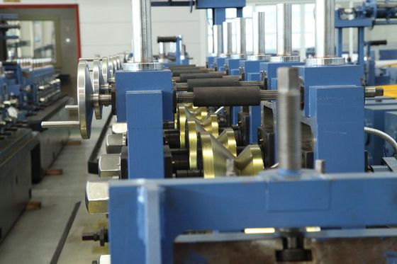 Grootschalige SS-buisfabriek en rechthoekige buisrolvormingsfabriek voor de productie van ruiten van roestvrij staal