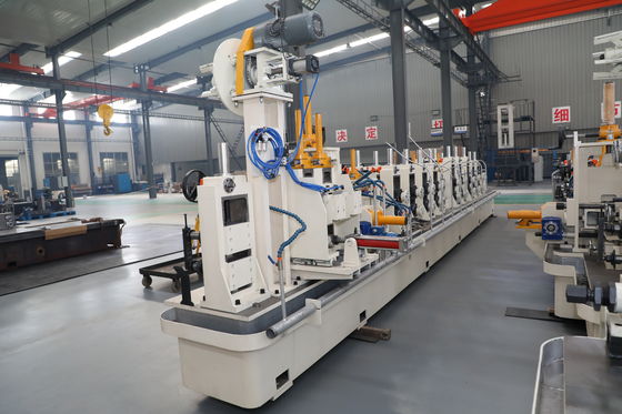 12 ̊76 mm buisrolmachine voor toepassingen bij het maken van meubelbuizen en kernbuizen