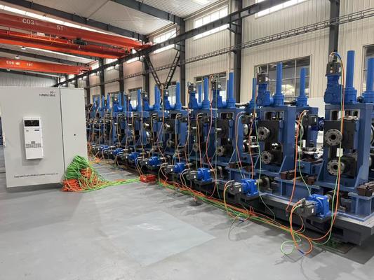 Hoge snelheidsbuis die Machine voor API de Hoge Precisie van de Pijpproductie vormen